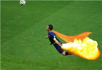 恶搞世界杯图片,范佩西鱼跃头球遭恶搞