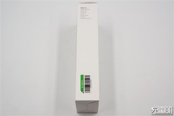 兼容完美充电快：绿联首款mfi认证数据线充电器套装评测